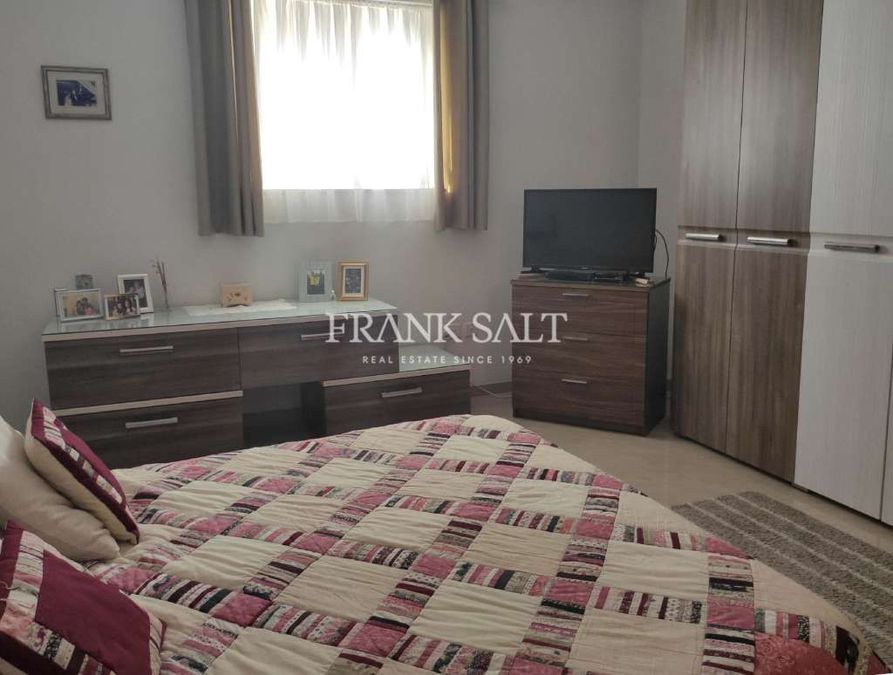 Apartment for rent, 130sqm, 850€ Marsaxlokk