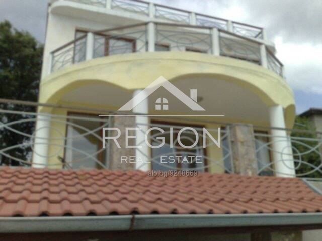 Detached House for rent, 200sqm, 1,400 - Briz | Indomio.hr