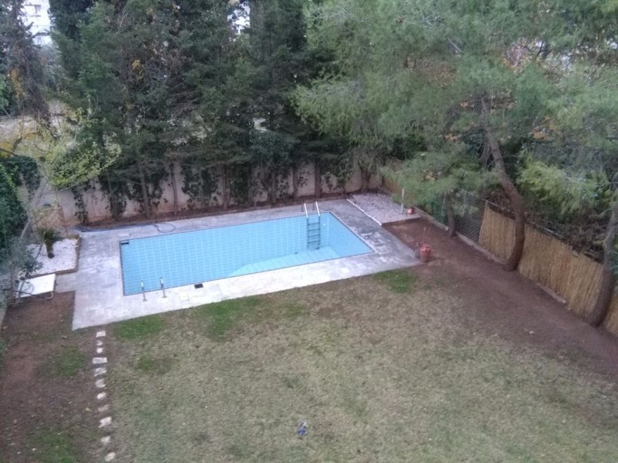 Photo 100659081