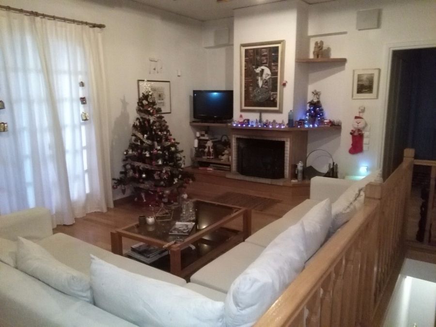 Photo 100659087