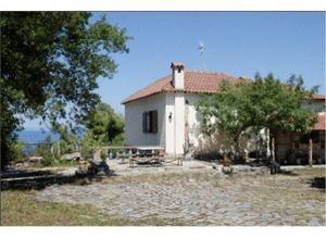 Maisonette, Kriopigi
