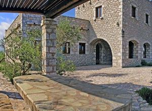 Μονοκατοικία προς πώληση Διρό (Γύθειο) 155 τ.μ. 1 Υπνοδωμάτιο