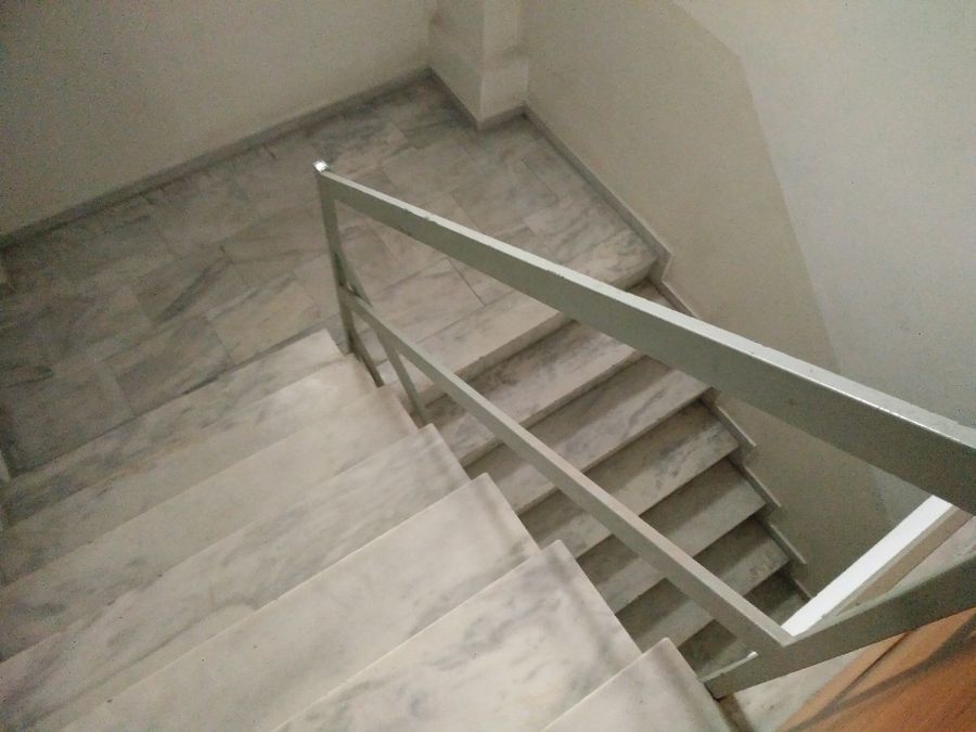 Photo 103635993