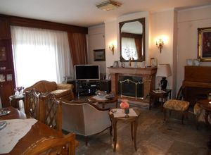 Apartment, Center