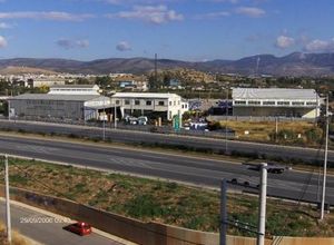 Κτίριο επαγγελματικών χώρων προς πώληση Κέντρο (Ελευσίνα) 7.500 τ.μ.