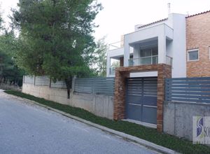 Μεζονέτα προς πώληση Κέντρο (Διόνυσος) 310 τ.μ. 4 Υπνοδωμάτια Νεόδμητο