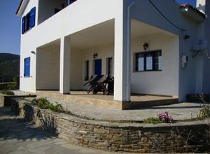 Μονοκατοικία προς πώληση Άνδρος Υδρούσα 121 τ.μ. 3 Υπνοδωμάτια