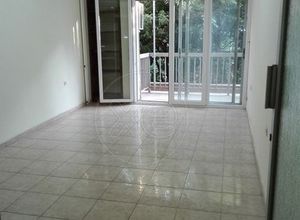 Studio/Γκαρσονιέρα, Κέντρο