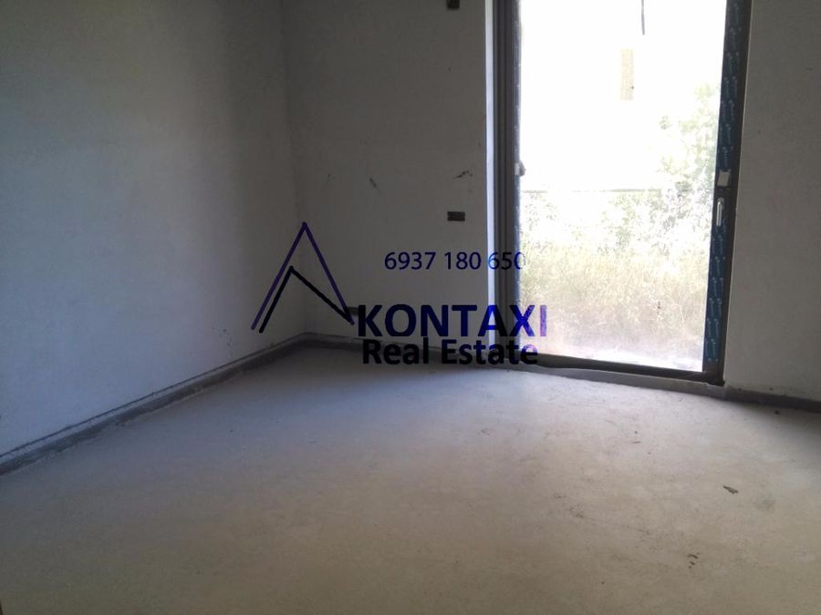 Photo 111535923