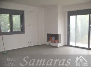Maisonette, Nea Makri