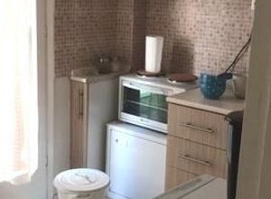Apartment, Ippokratio