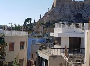 Μονοκατοικία προς πώληση Πλάκα (Ιστορικό Κέντρο) 520 τ.μ. 8 Υπνοδωμάτια Νεόδμητο