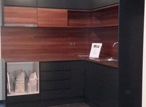 Apartment, Mpotsari