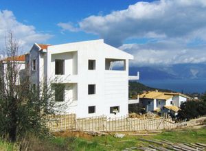 Μεζονέτα προς πώληση Ζήρια (Ερίνεο) 251 τ.μ. 3 Υπνοδωμάτια