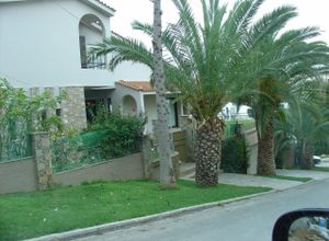 Detached House, Voula
