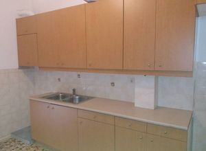 Apartment, Therissos