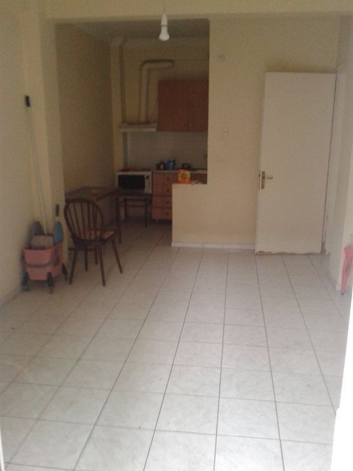 Photo 128837034