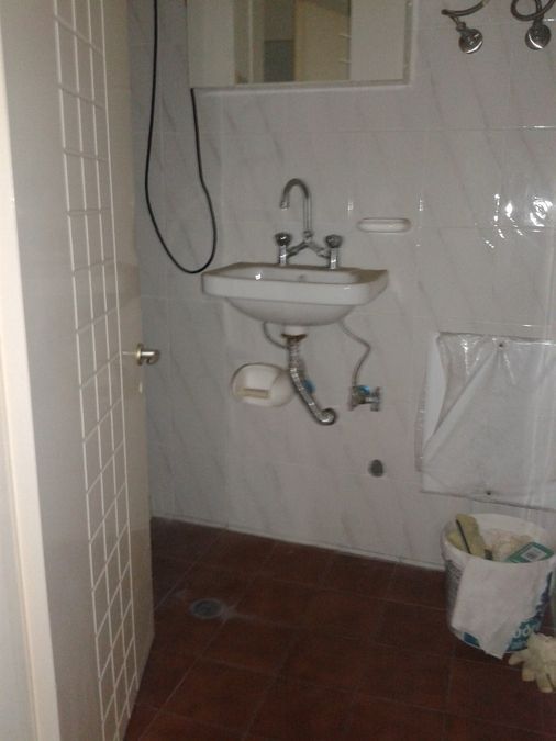 Photo 128837037