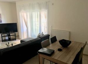 Apartment, Pagkrati