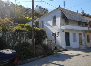 Μονοκατοικία για ενοικίαση Κέντρο (Αίγιο) 135 τ.μ. 3 Υπνοδωμάτια