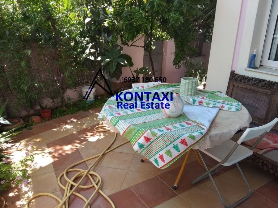 Photo 132999033