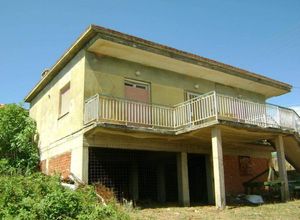 Μονοκατοικία προς πώληση Μολοσσοί 150 τ.μ. 2 Υπνοδωμάτια