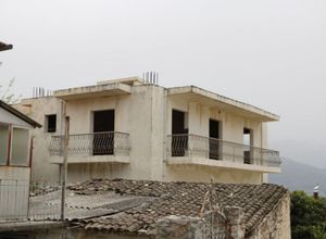 Διαμέρισμα προς πώληση Χαλανδρίτσα (Φαρές) 270 τ.μ. 1 Υπνοδωμάτιο