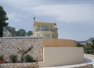 Μεζονέτα προς πώληση Λευκάδα 270 τ.μ. 4 Υπνοδωμάτια Νεόδμητο