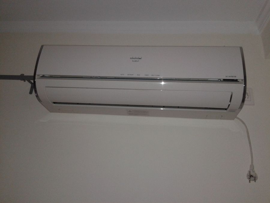 Photo 136844958