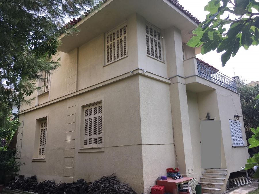 Photo 137448876