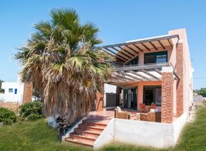 Μονοκατοικία προς πώληση Νότια Ρόδος (Ρόδος) 270 τ.μ. 6 Υπνοδωμάτια