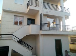 Μονοκατοικία προς πώληση Κέντρο (Πεύκα) 225 τ.μ. 4 Υπνοδωμάτια