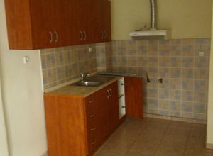 Studio/Γκαρσονιέρα για ενοικίαση Κέντρο (Συκιές) 30 τ.μ. 1 Υπνοδωμάτιο