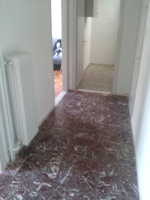 Photo 143887068