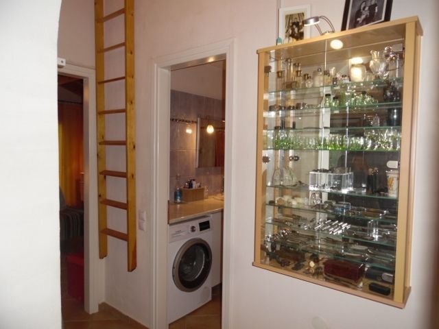 Photo 144034080