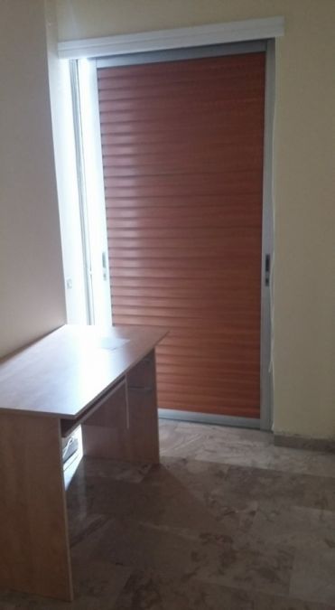 Photo 144168108