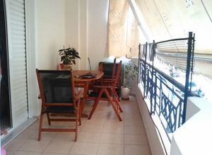 Apartment, Analipsi