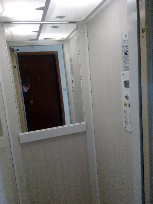 Photo 145615656