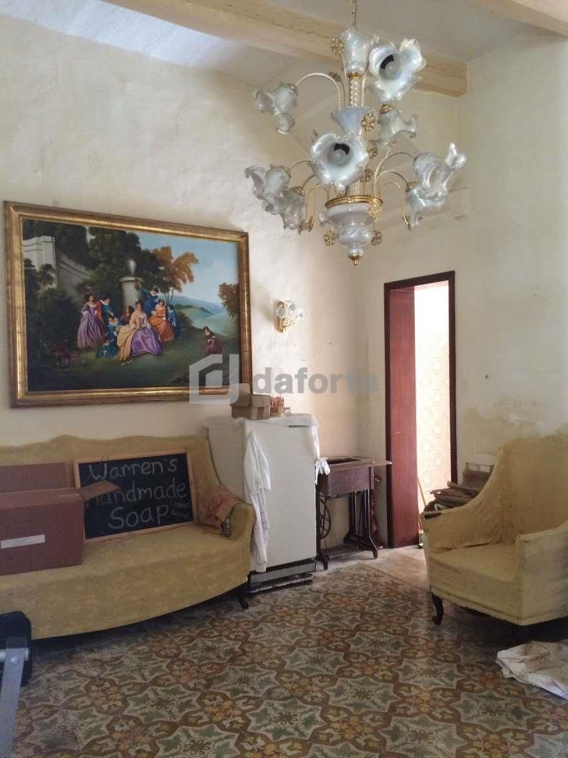Detached House for sale, 27sqm, 27,27€ - Żabbar Indomio.com.mt Detached House for sale, 27sqm, 27,27€ - Żabbar Indomio.com.mt