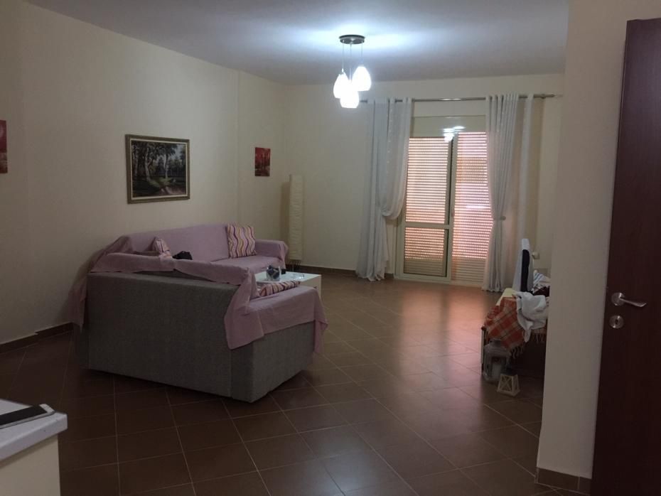 Apartament Ne Shitje 152m 85 000 Elbasan Qyteti Indomio Al