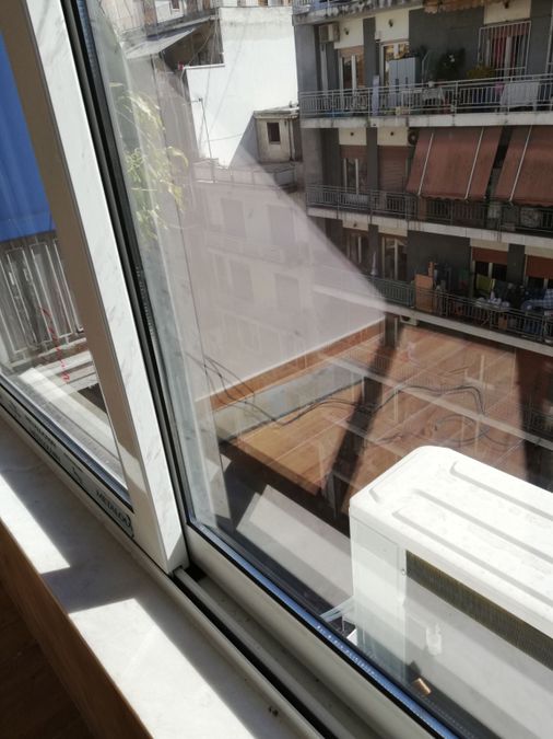 Photo 187937307