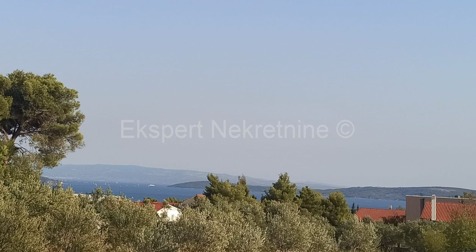 Land plot for sale, 1005sqm, 110,500€ Kastel Novi Indomio.hr