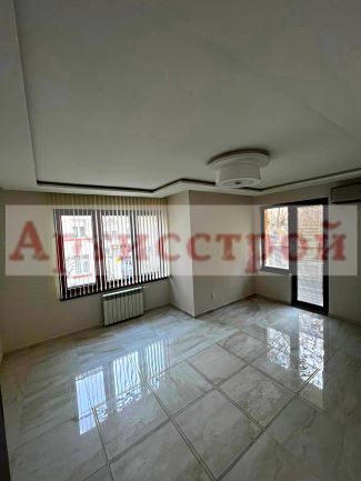 Снимка 227696850