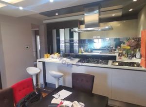 Διαμέρισμα προς πώληση Grbavica (Novi Sad) 130 τ.μ. 3ος Όροφος 3 Υπνοδωμάτια