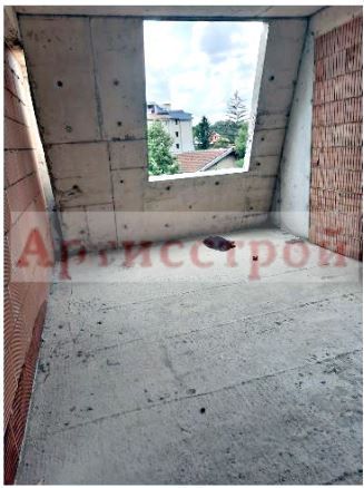 Photo 239742651