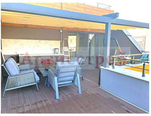 Снимка 241428750