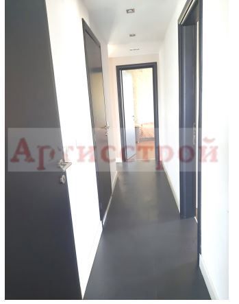 Снимка 242089668