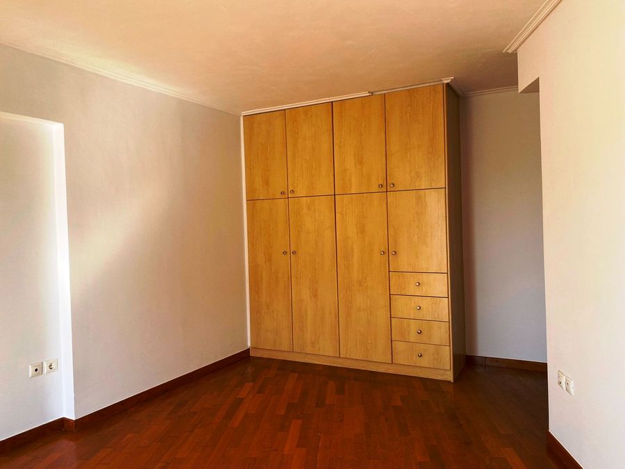 Photo 243502725