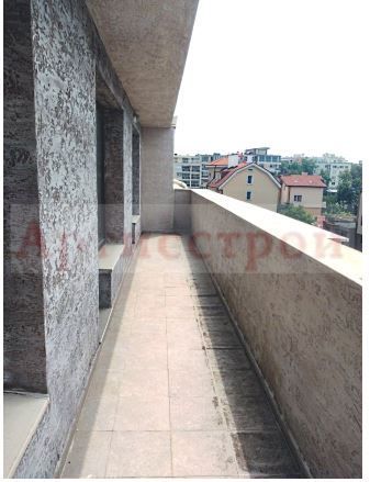 Photo 245944662