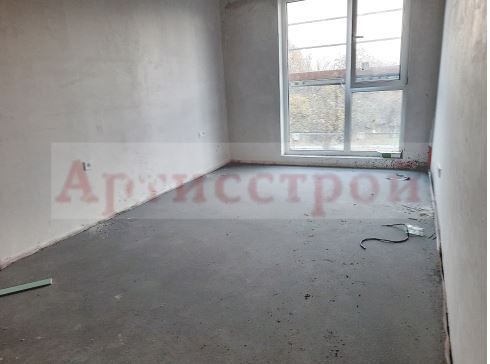 Photo 246136194
